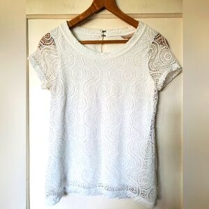 Banana Republic Lace Top ๐ค๐